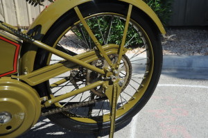 T2eC16hHJFsFFSFDIgYBRgZ78LgKg60_3